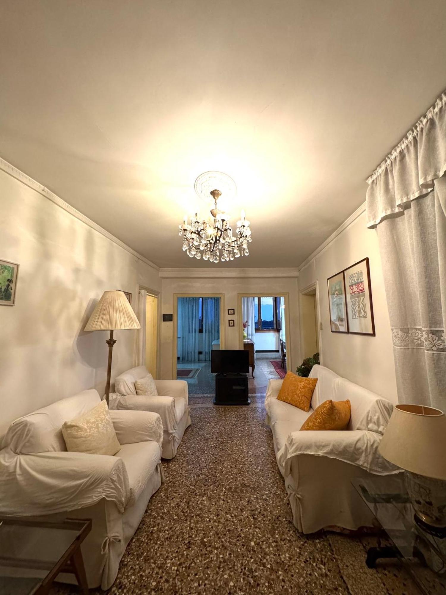 Appartamento Con Vista Zattere Velence Kültér fotó