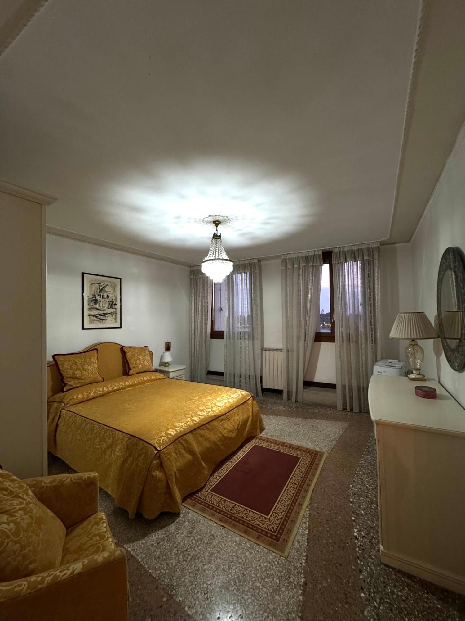 Appartamento Con Vista Zattere Velence Kültér fotó